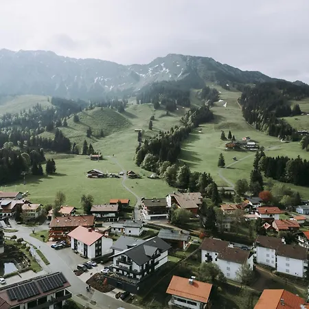 BergBuddies - Übernachtung inklusive kostenlosen Bergbahntickets und vielem mehr-2